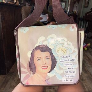 Retro Cream and Brown Shoulder Bag